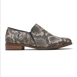 Toms Shaye Low Booties / Faux Snakeskin